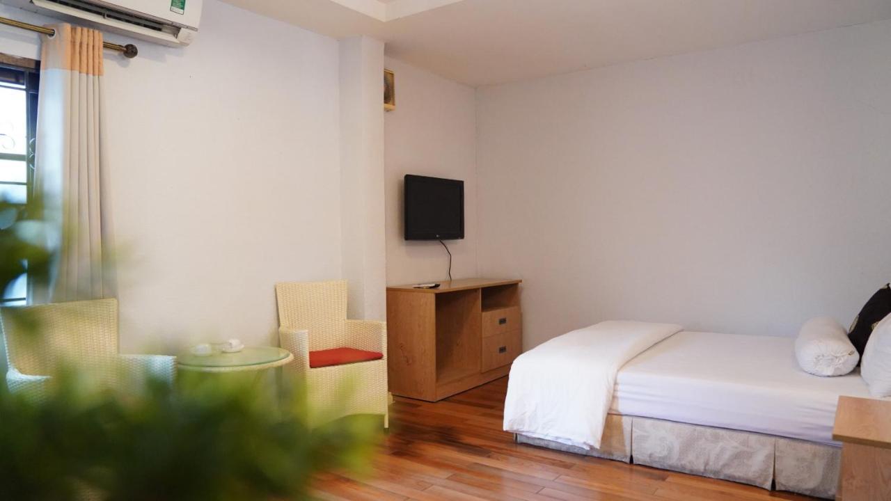 Dai Ket Hotel Хошимин Экстерьер фото