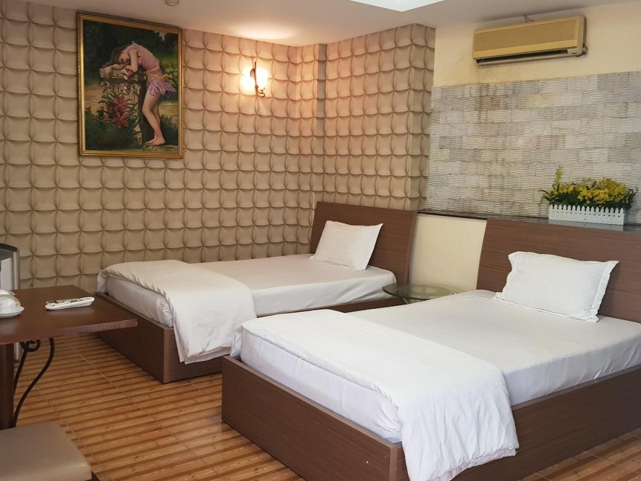 Dai Ket Hotel Хошимин Экстерьер фото