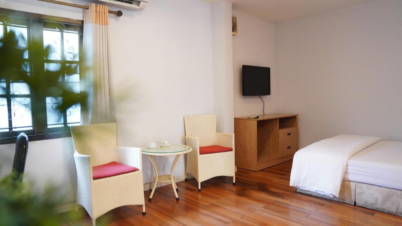 Dai Ket Hotel Хошимин Экстерьер фото