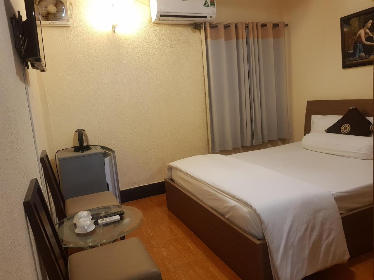 Dai Ket Hotel Хошимин Экстерьер фото