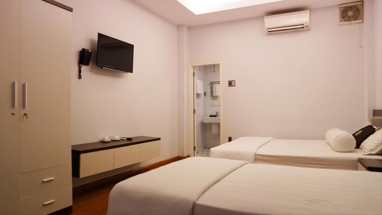 Dai Ket Hotel Хошимин Экстерьер фото